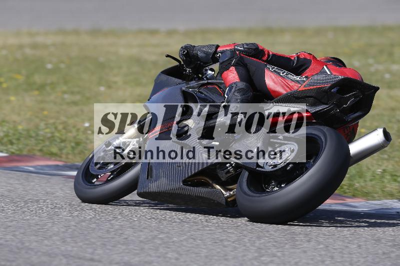 /Archiv-2025/21 29.05.2025 Speer Racing ADR/Gruppe rot/backside